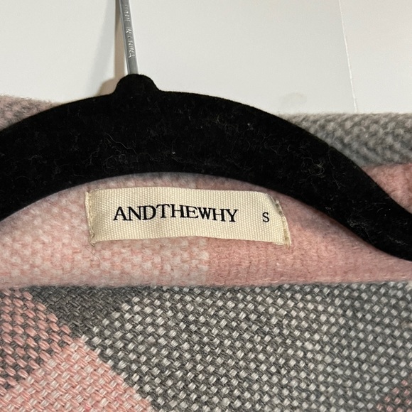 Pink & Gray Plaid Shacket | Size Small (fits oversized) - Picture 3 of 4